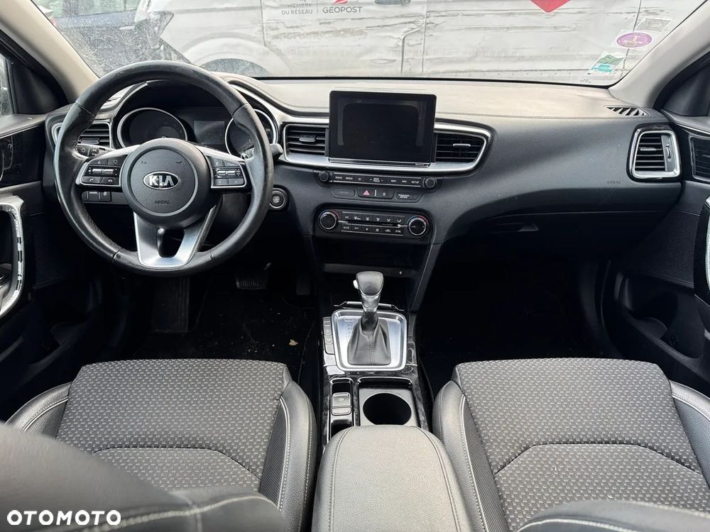 Kia Ceed 1.4 T-GDI DCT OPF Spirit - 10
