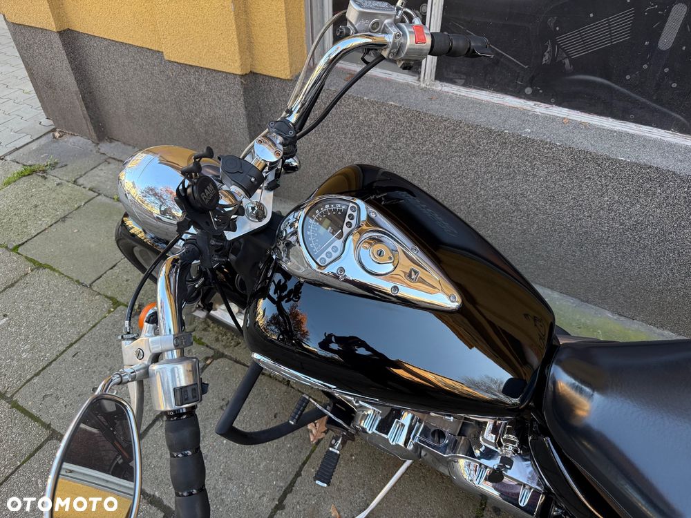 Honda VTX - 15
