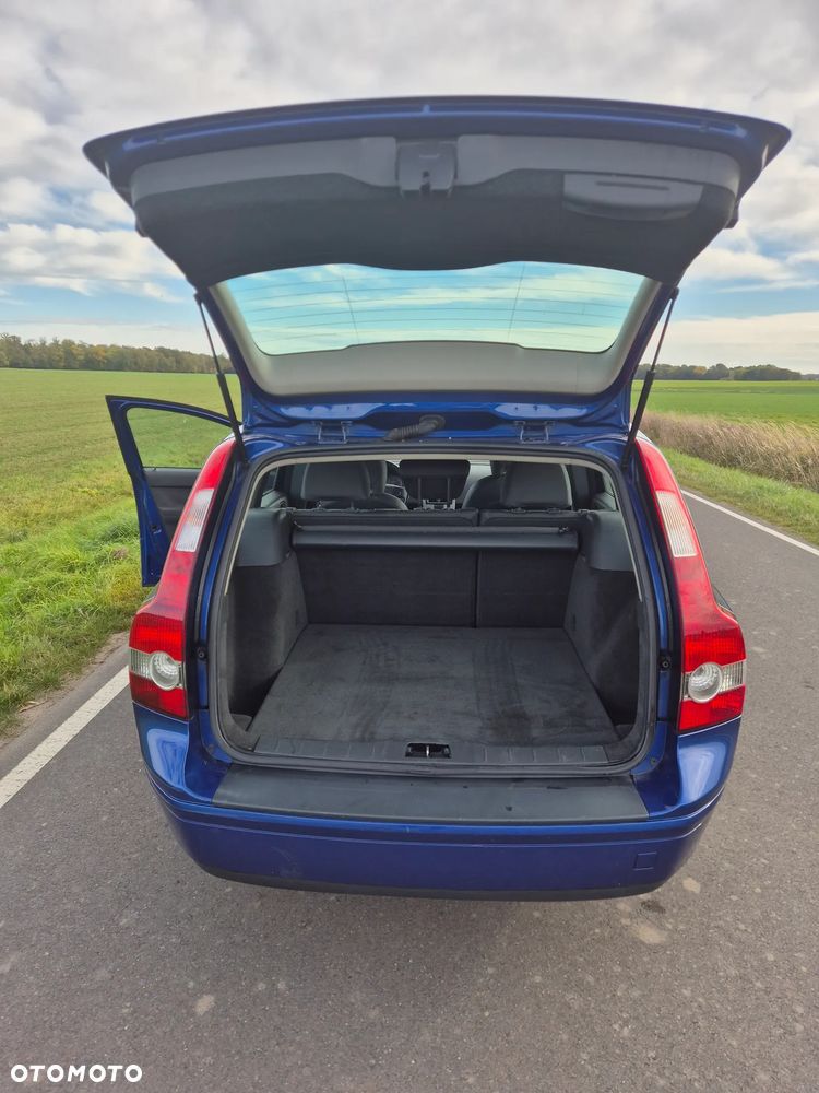 Volvo V50 - 22