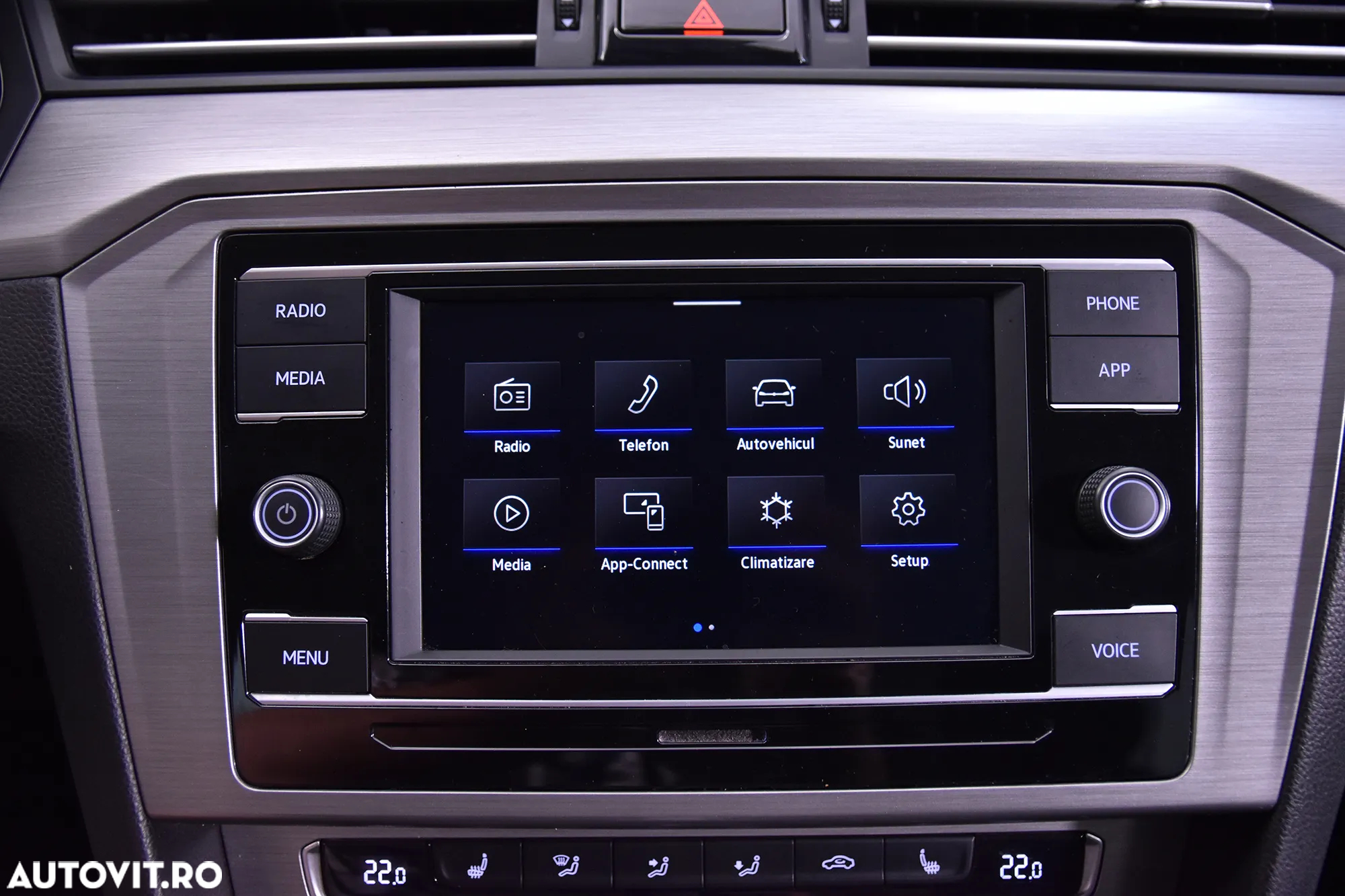 Volkswagen Passat - 21