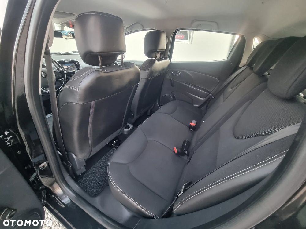 Renault Clio 1.2 16V Limited - 10