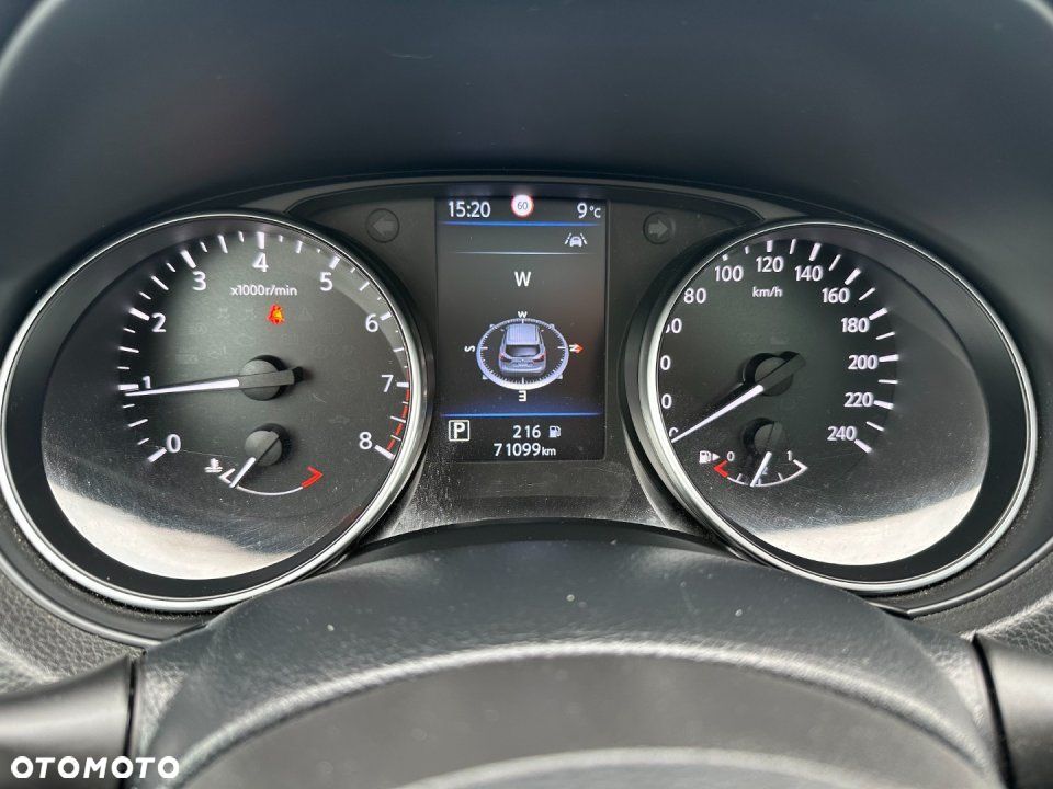 Nissan Qashqai - 16