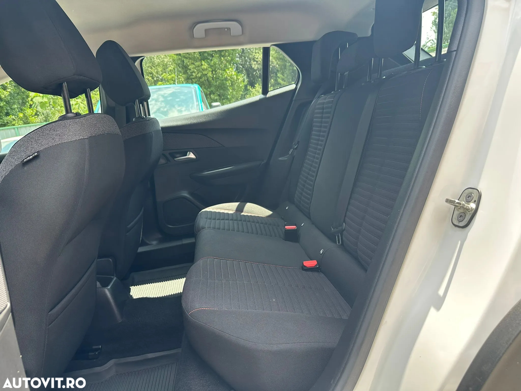 Peugeot 2008 1.5 BlueHDI FAP Active - 12