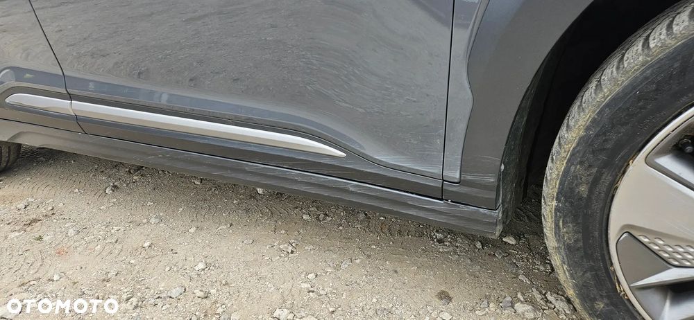 Hyundai Kona - 15