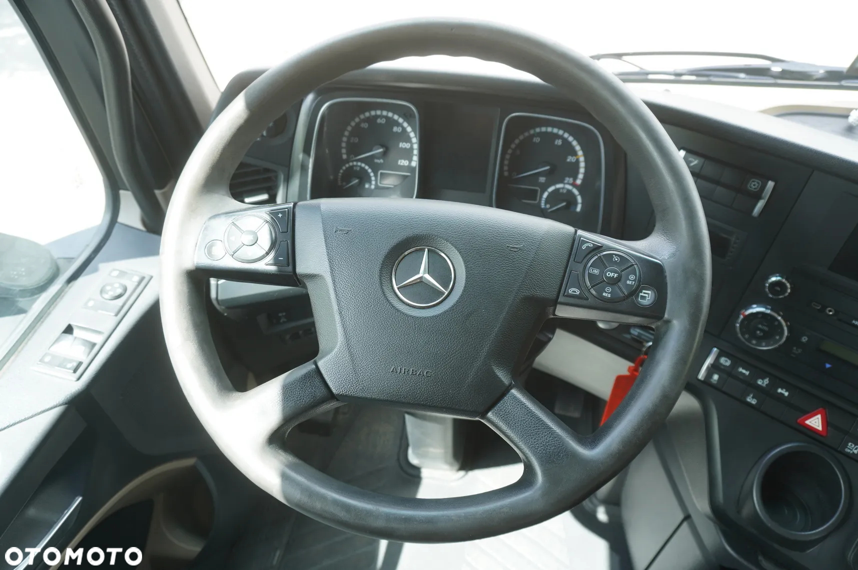 Mercedes-Benz Actros 2542 / NOWA laweta / 3. oś skrętna - 26