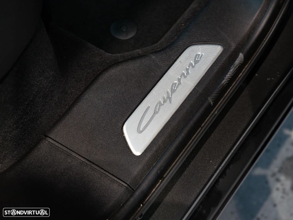 Porsche Cayenne Coupé S E-Hybrid - 32