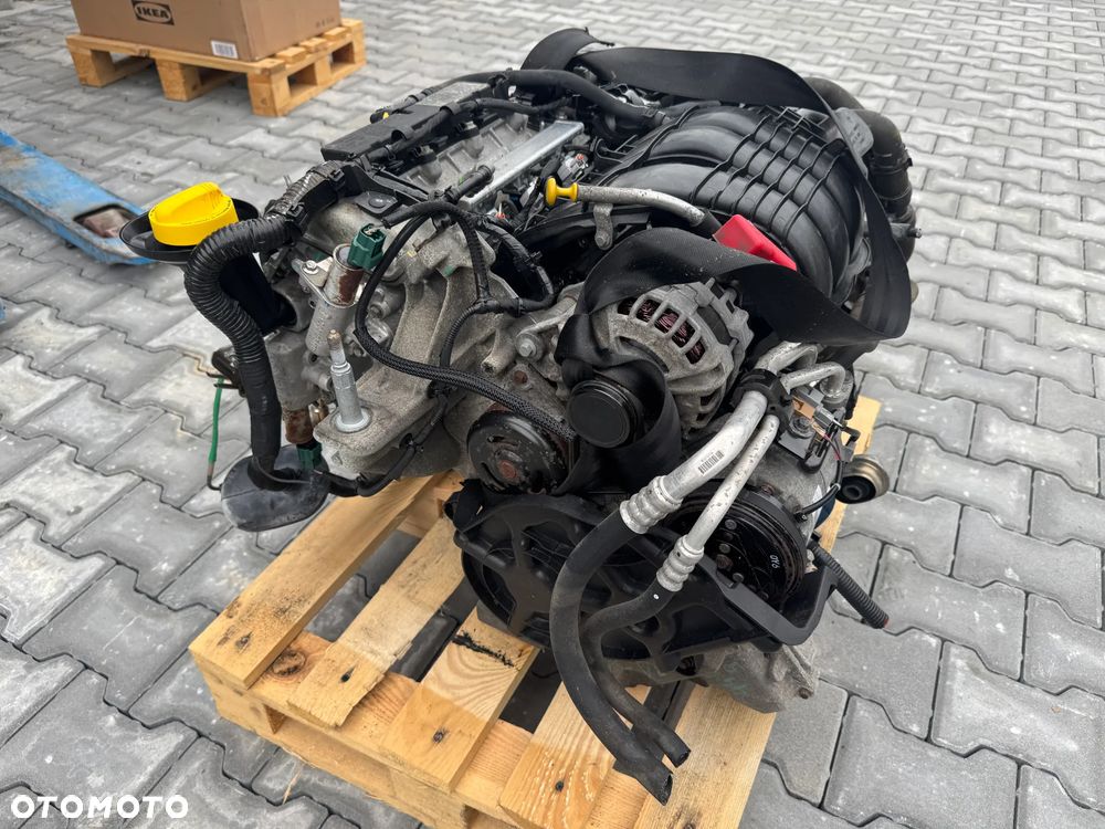 SILNIK 1.0 SCE TWINGO SMART KOMPLETNY 44 tys km B4DH413 - 2