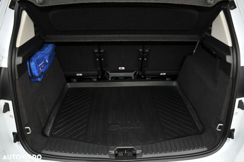 Ford C-Max 2.0 TDCi Powershift Titanium - 28