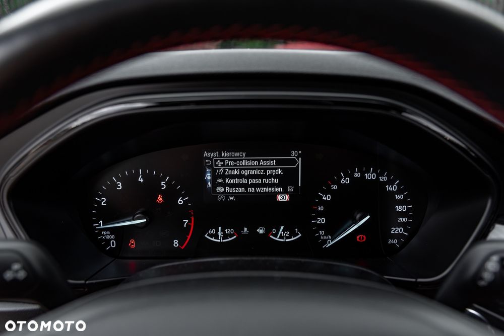 Ford Focus 1.0 EcoBoost Start-Stopp-System ST-LINE - 32