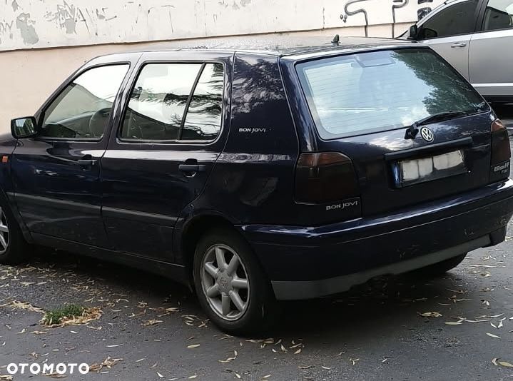 Volkswagen Golf 1.9 GL TDI - 10