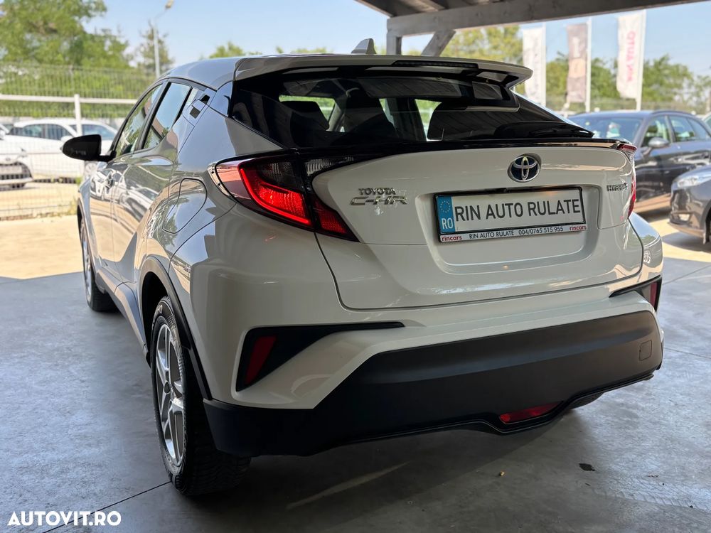 Toyota C-HR - 8
