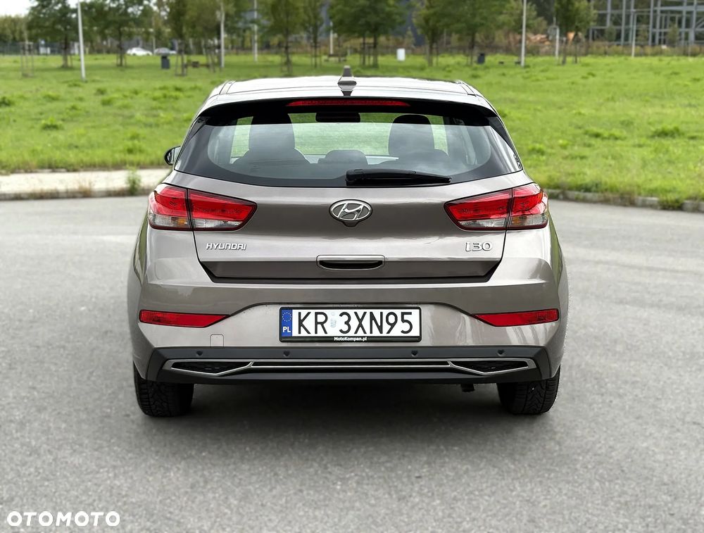 Hyundai i30 1.5 DPI Modern - 5