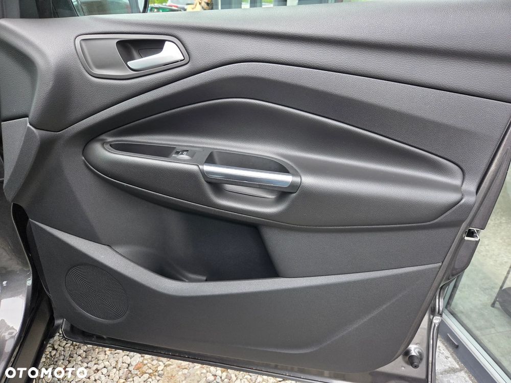 Ford Kuga 1.5 EcoBoost FWD Edition ASS MMT6 - 19