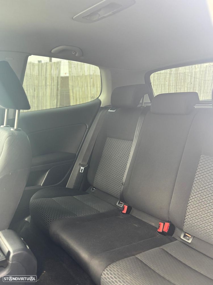 VW Golf 2.0 TDi DPF Comfortline - 20