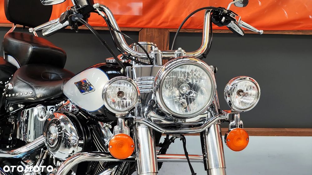 Harley-Davidson Softail Heritage Classic - 33