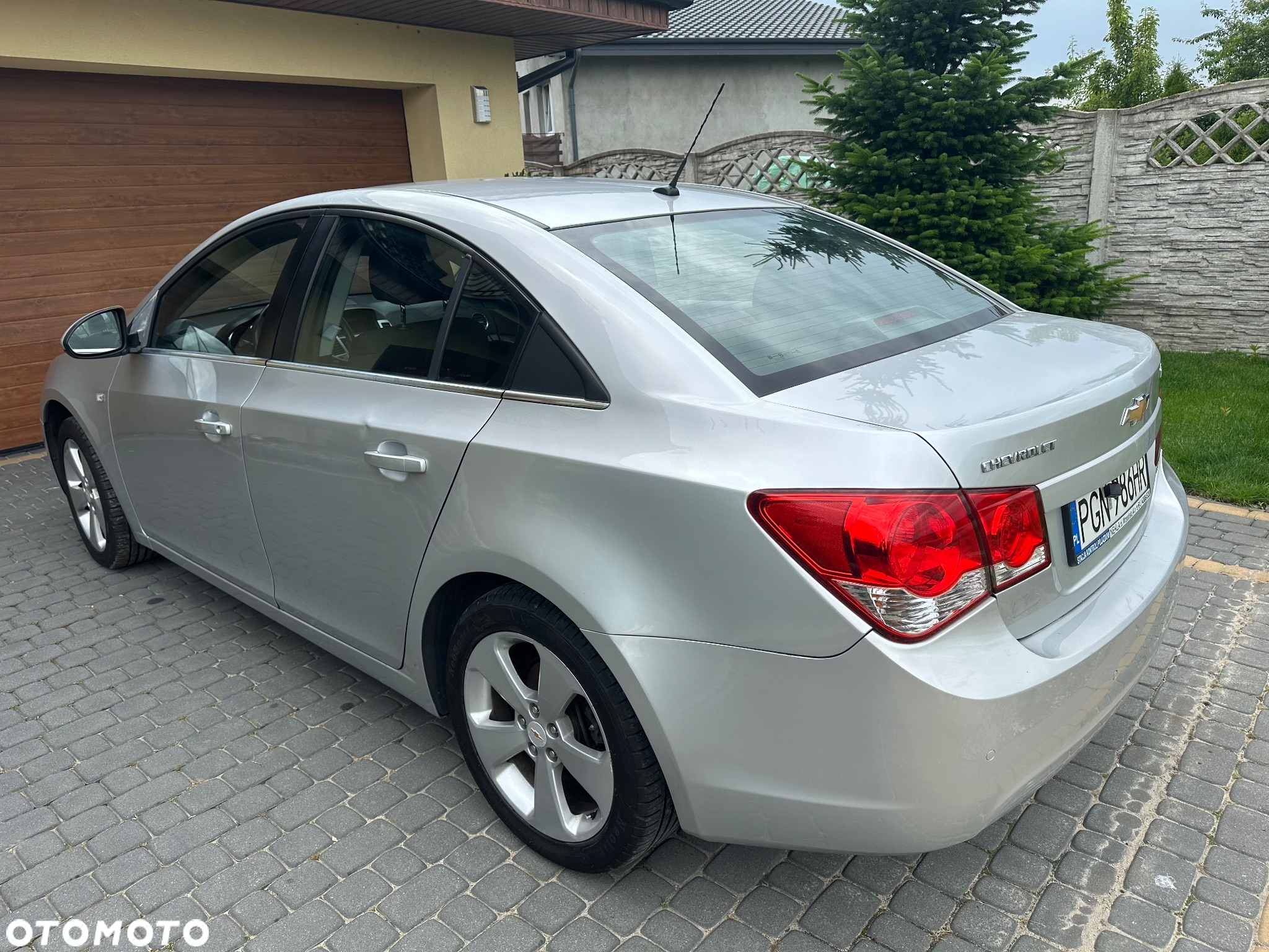 Chevrolet Cruze - 3