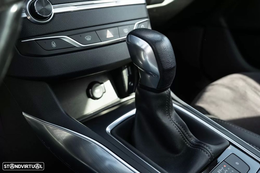 Peugeot 308 - 17