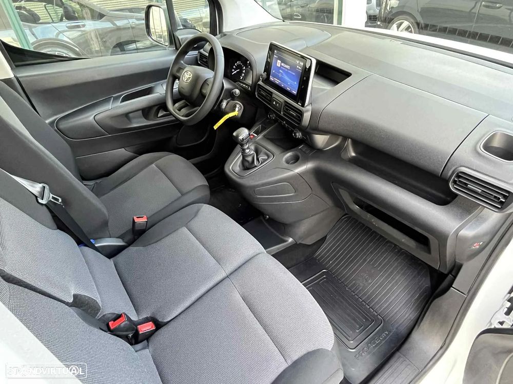 Toyota Proace City L2 1.5D 100cv - 24