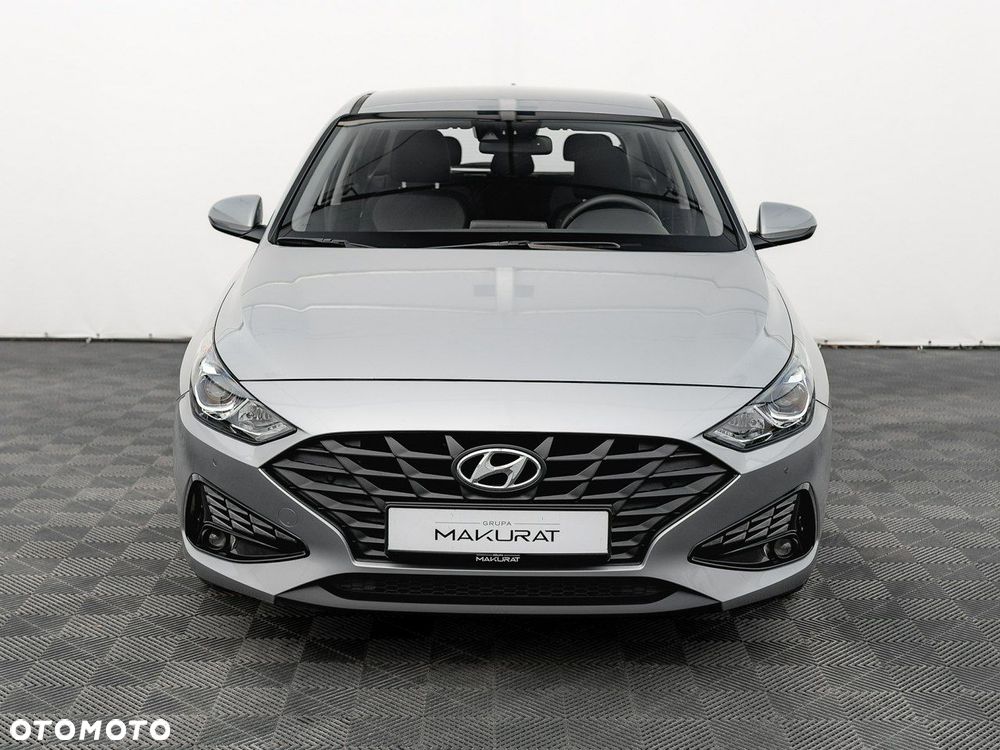 Hyundai i30 1.5 DPI Classic + - 8