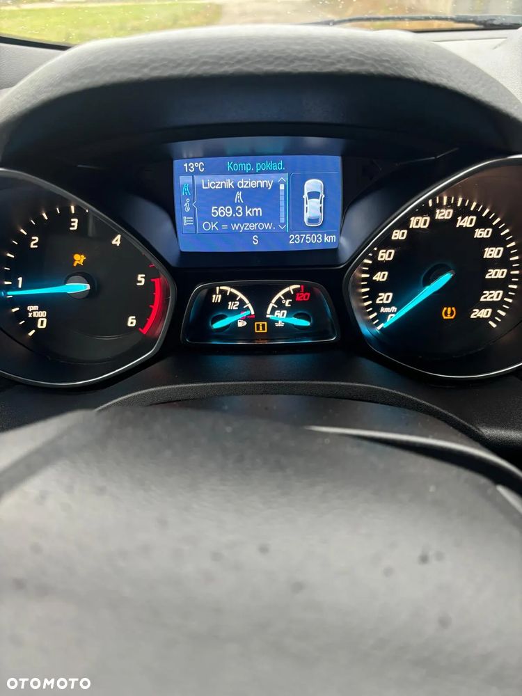 Ford Kuga 2.0 TDCi 2x4 Trend - 12