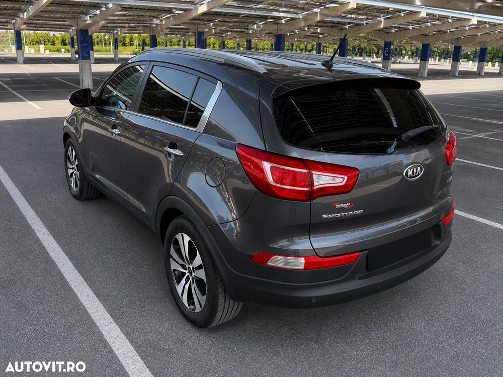 Kia Sportage 2.0 CRDI 4WD Vision - 11