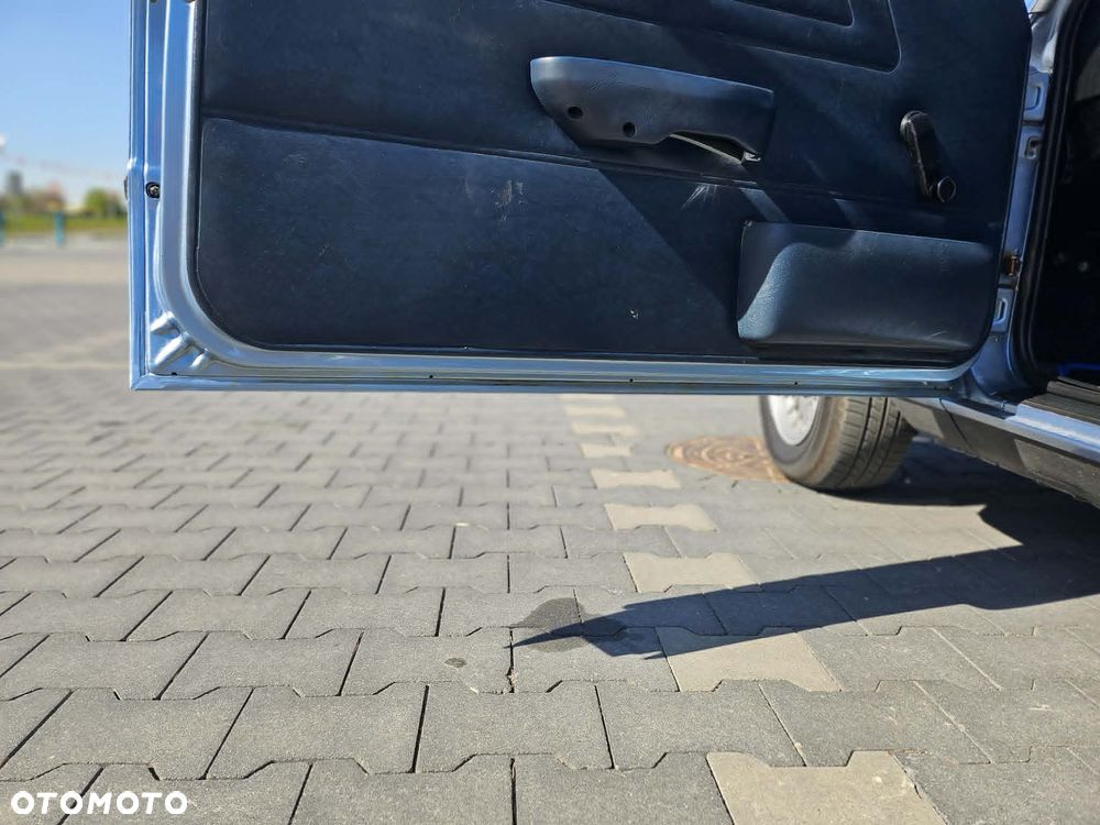 BMW Seria 3 - 21