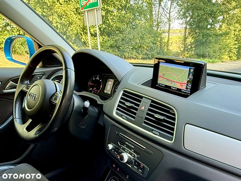 Audi Q3 2.0 TDI Design - 8