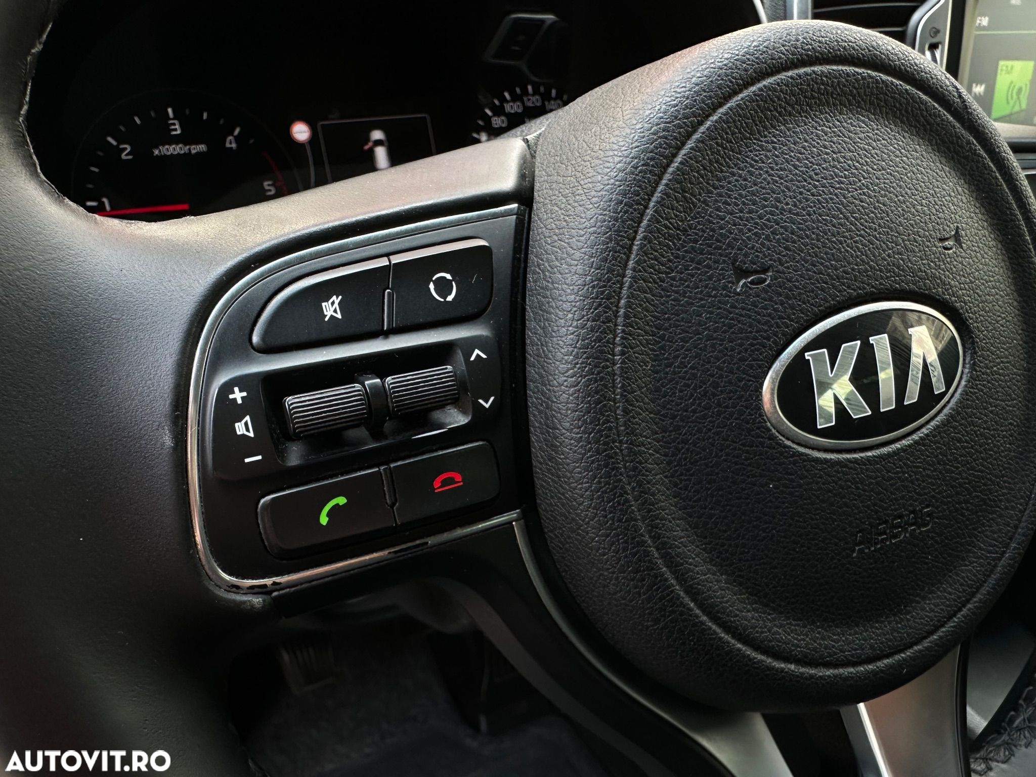 Kia Sportage 1.7 CRDI 2WD Vision - 18