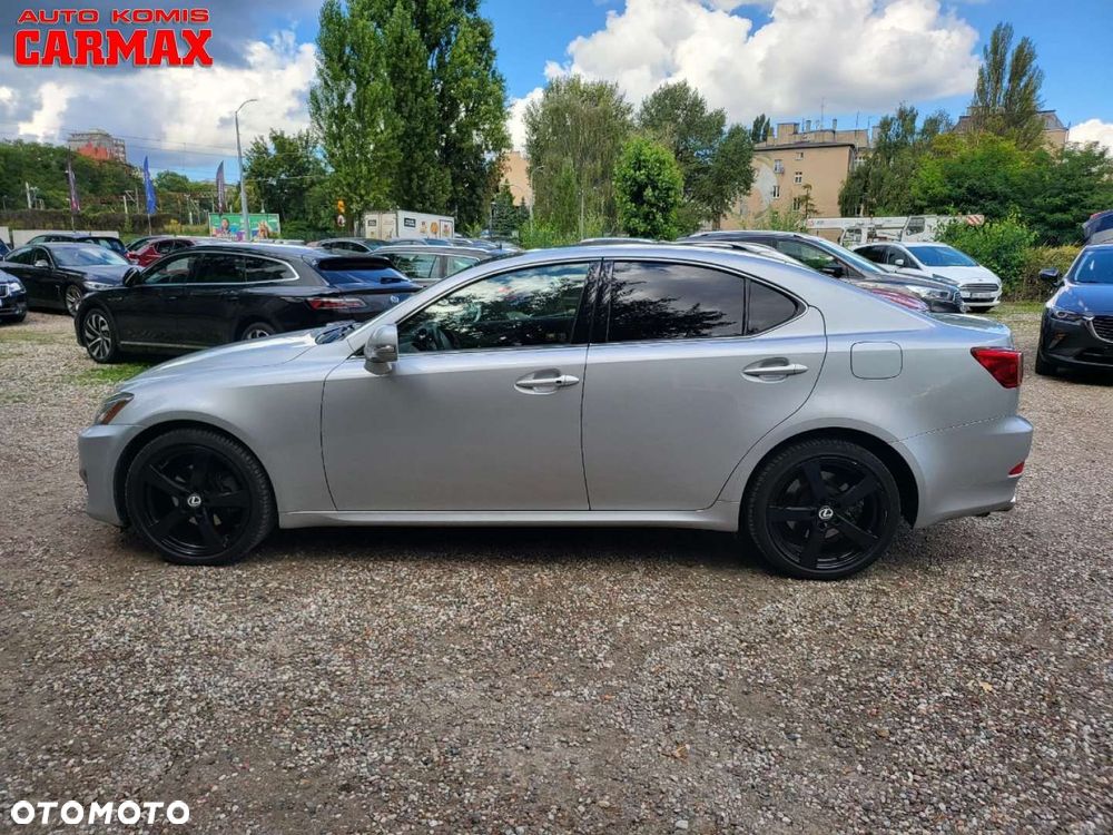 Lexus IS - 4