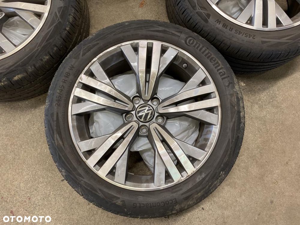 Koła, Alufelgi Kalamata 18 cali z oponami letnimi VW Alltrack 2023 - 2