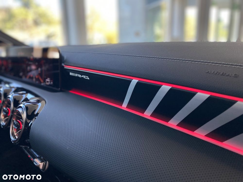 Mercedes-Benz CLA AMG 35 mHEV 4-Matic 8G-DCT - 29