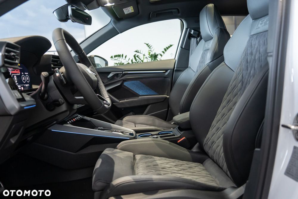 Audi RS3 Sportback - 13