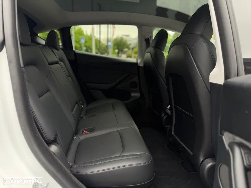 Tesla Model Y Tração Traseira - 53