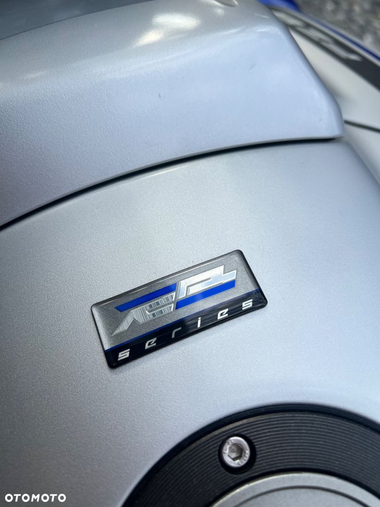 Yamaha FZ8 - 18