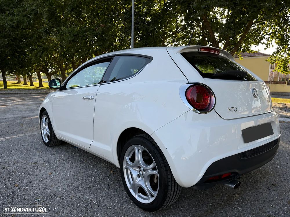 Alfa Romeo MiTo 1.6 JTD Distinctive - 3