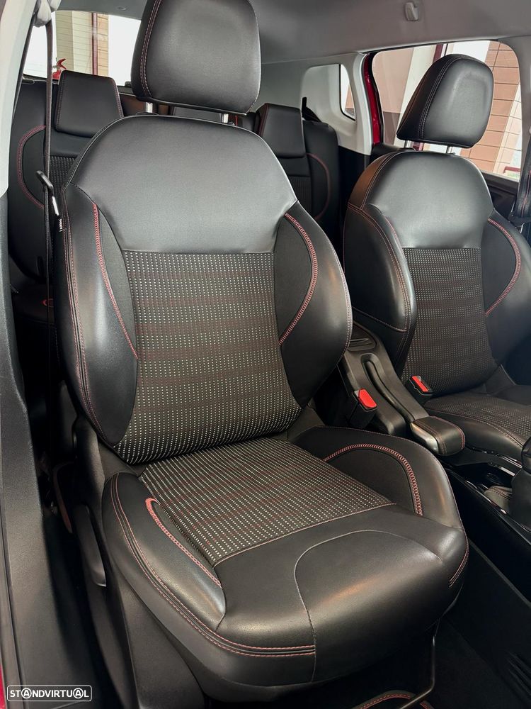 Peugeot 2008 1.2 PureTech GT Line - 13