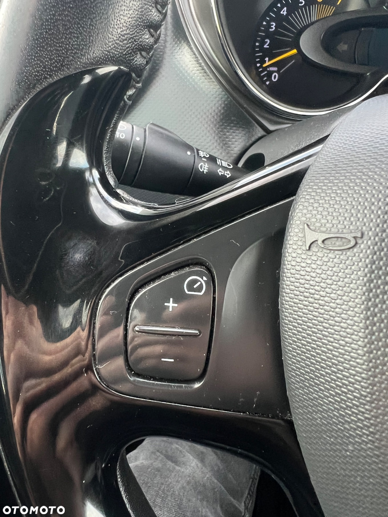 Renault Captur (ENERGY) TCe 90 LIMITED - 18