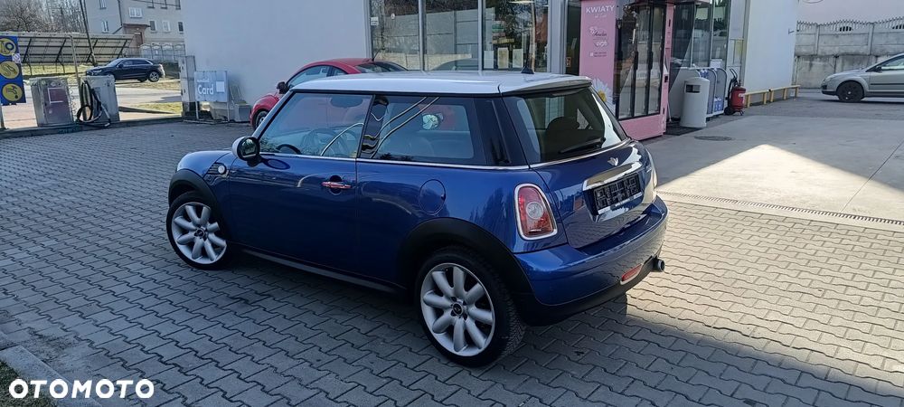 MINI Cooper Standard - 23