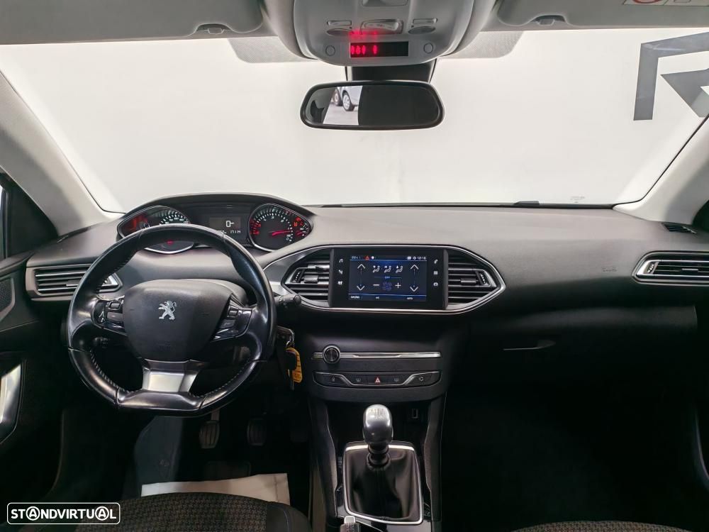 Peugeot 308 SW 1.5 BlueHDi GT - 16