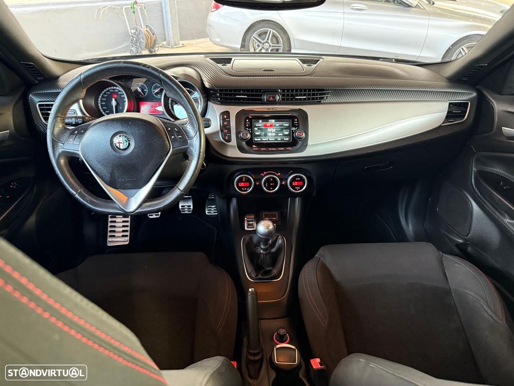 Alfa Romeo Giulietta 1.6 JTDm Sprint Speciale J18 - 27