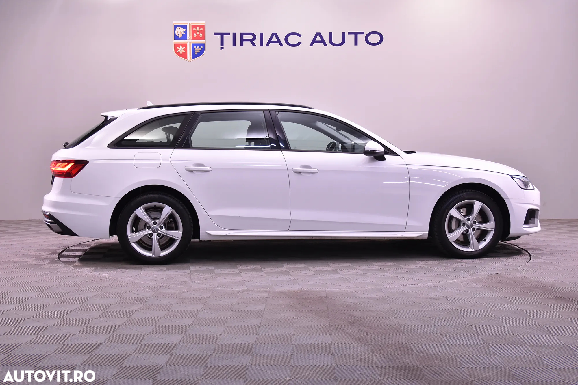 Audi A4 Avant 2.0 40 TDI S tronic Basic - 6