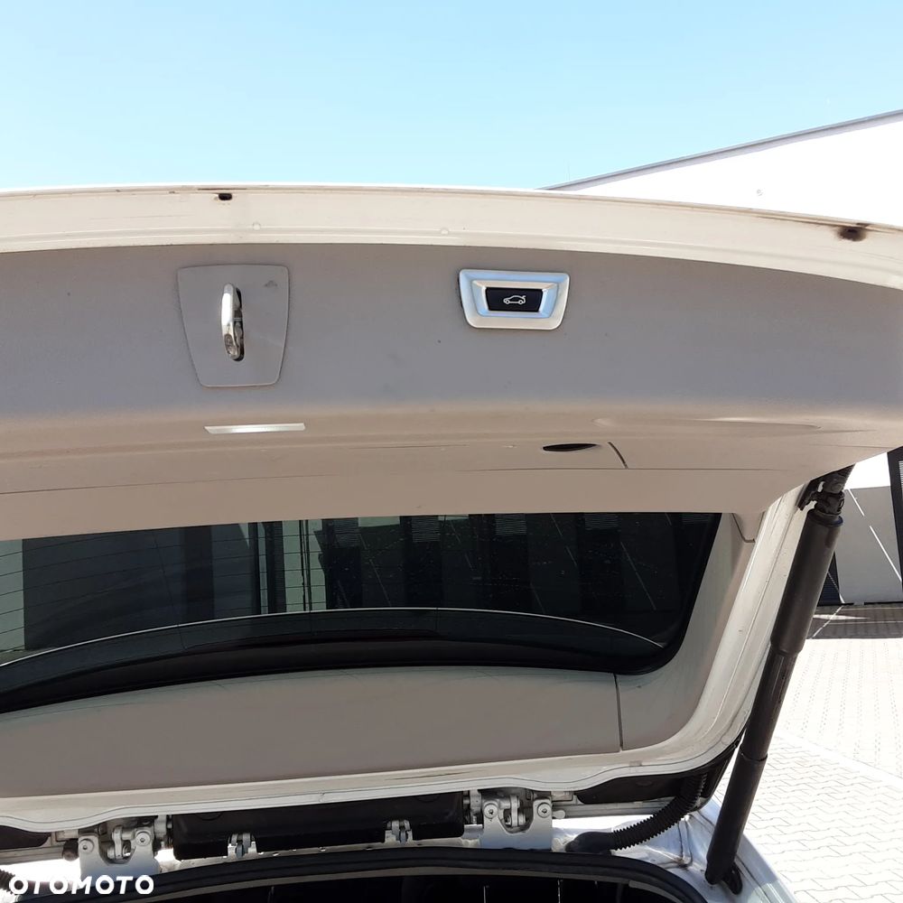 BMW Seria 3 - 17