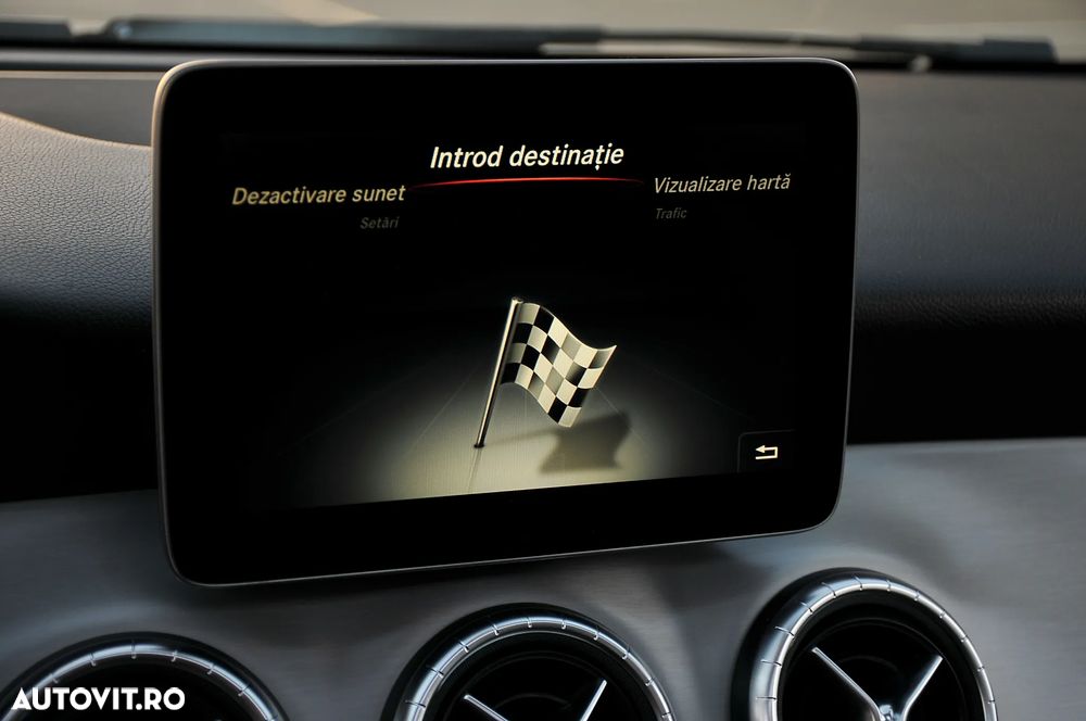 Mercedes-Benz CLA - 15