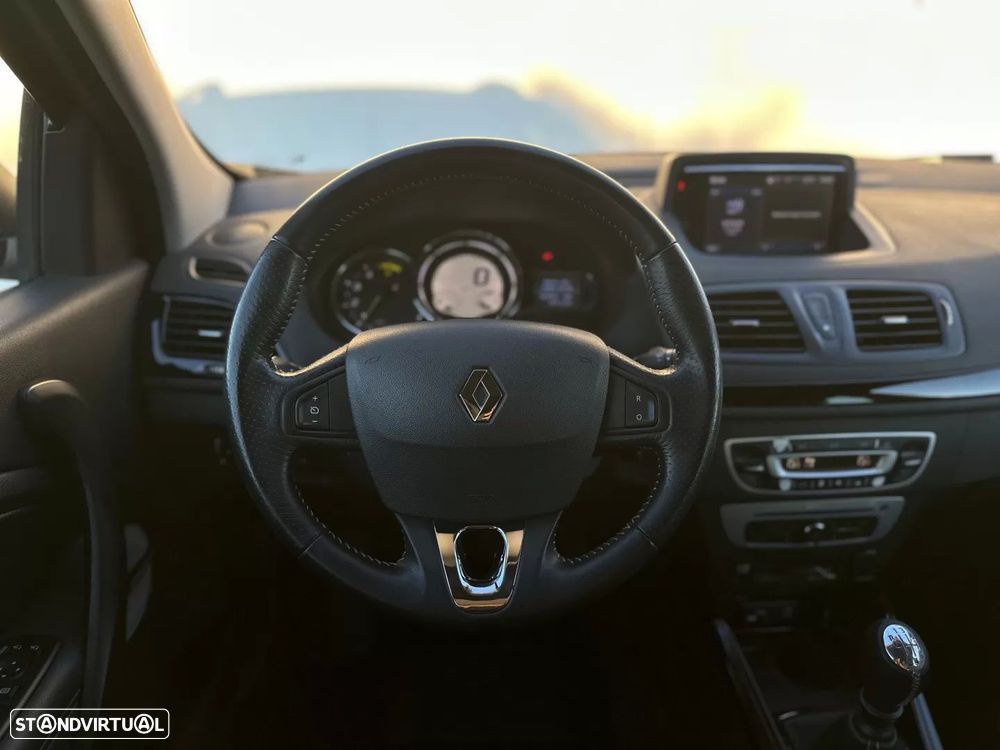 Renault Mégane Sport Tourer 1.5 dCi Bose Edition - 21