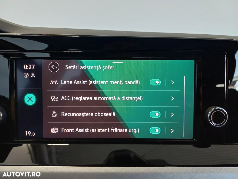 VOLKSWAGEN Golf 2023 — imagine 24