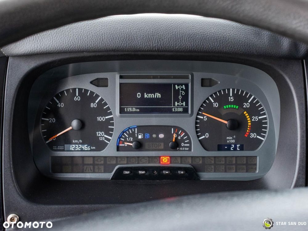 Mercedes-Benz AXOR 1829 4x4 Kamper Offroad Plandeka - 21