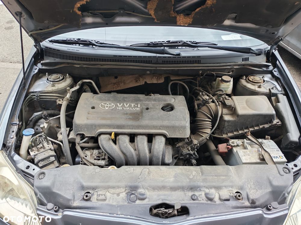 Toyota Corolla 1.4 Terra3 - 14
