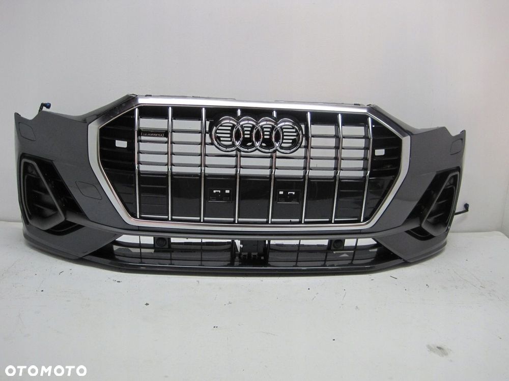 ZDERZAK AUDI Q3 83A S-LINE 4 PDC 24R XENON PRZÓD PRZEDNI - 1