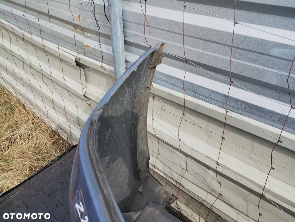 Opel Astra H Zderzak Przedni Z21T - 6