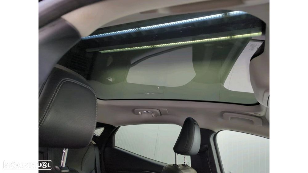 Ford Mustang Mach-E Standard - 10